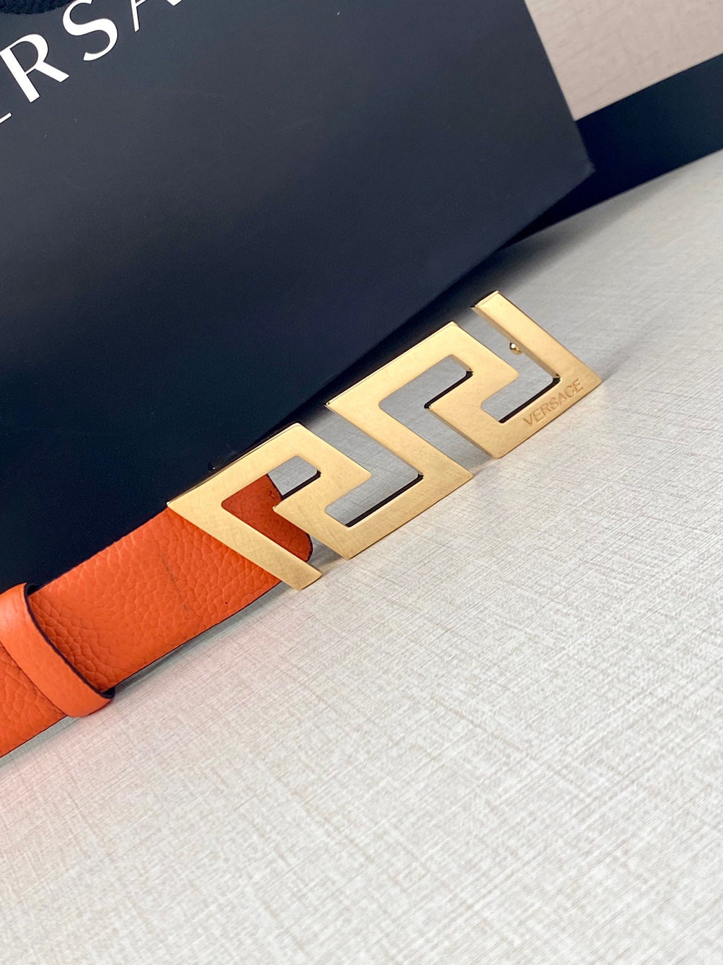 1WV166P Popular   High quality belt With full package