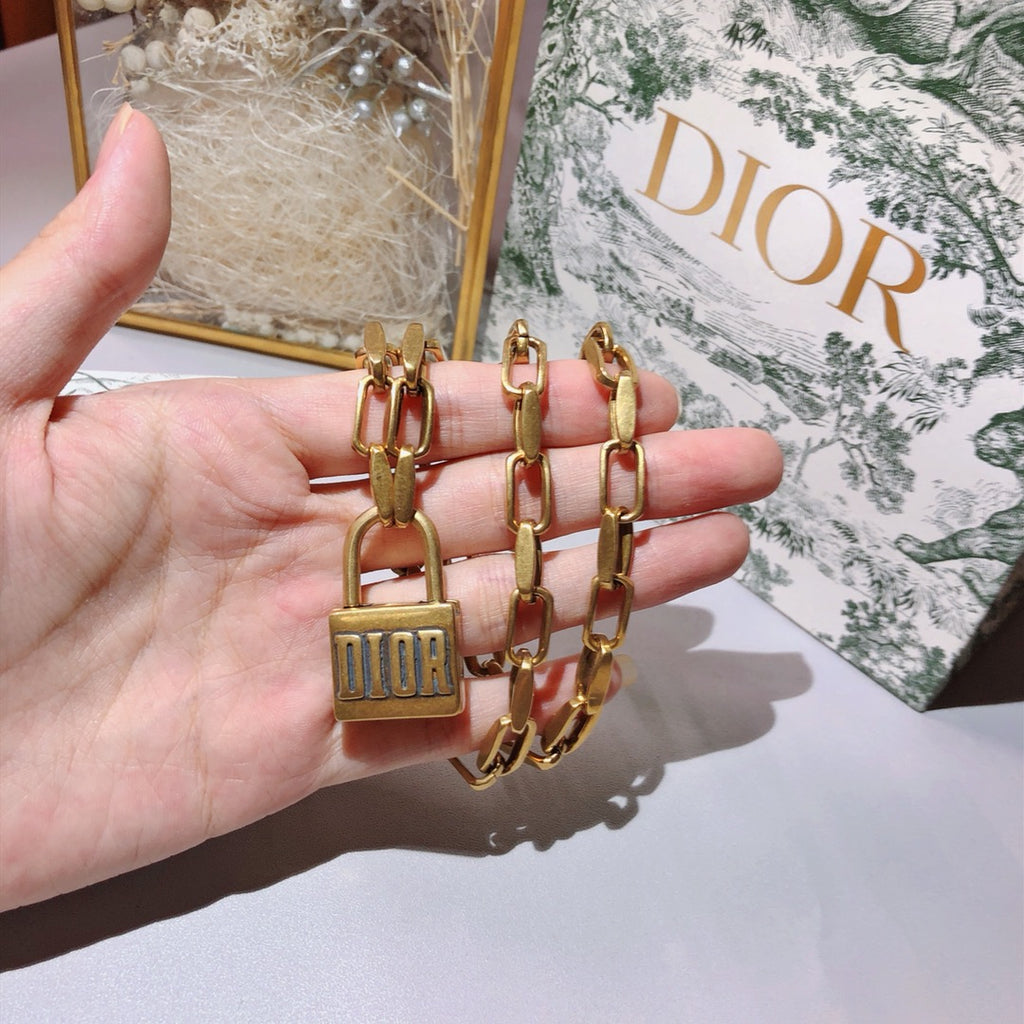 15QD86X Popular Necklace