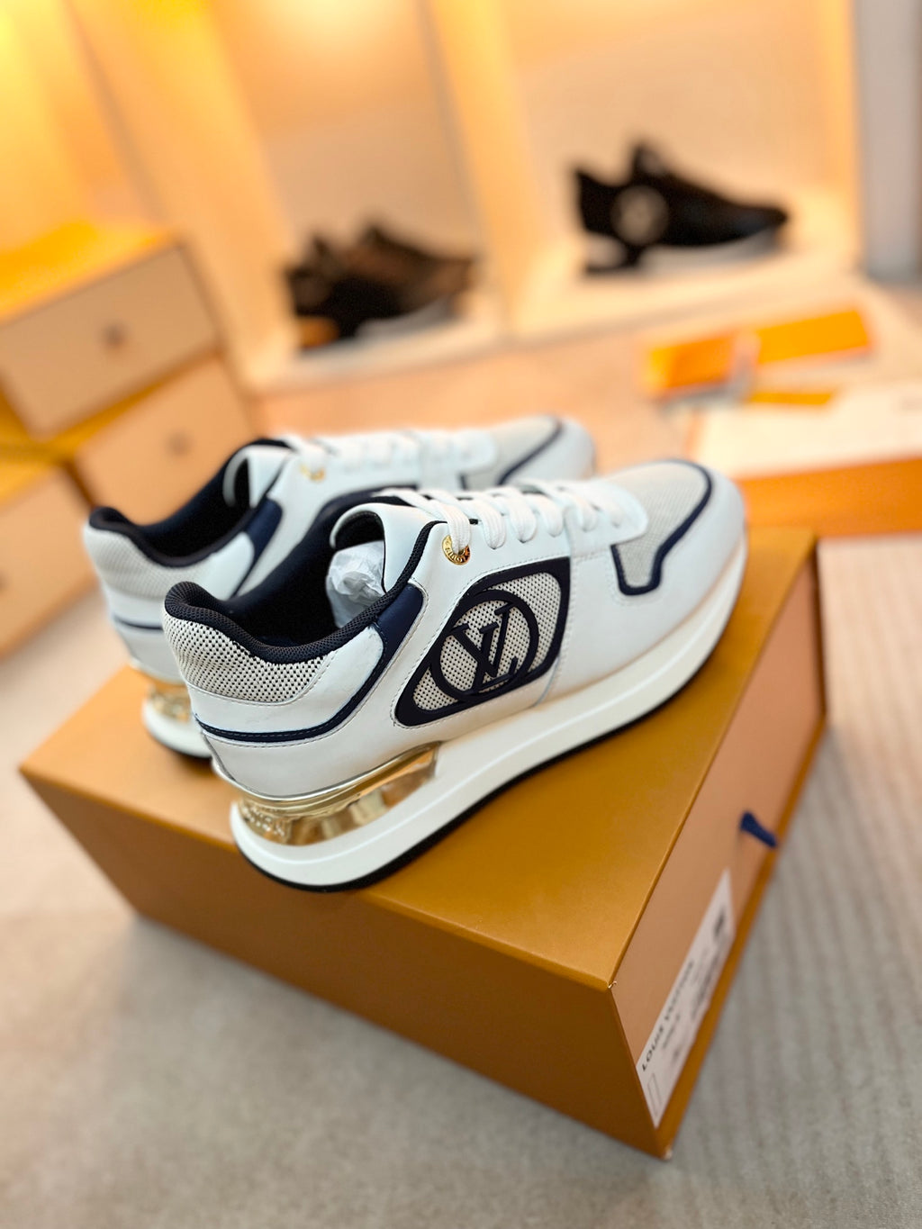 Z2P36E58 Popular high-quality leather Shoes