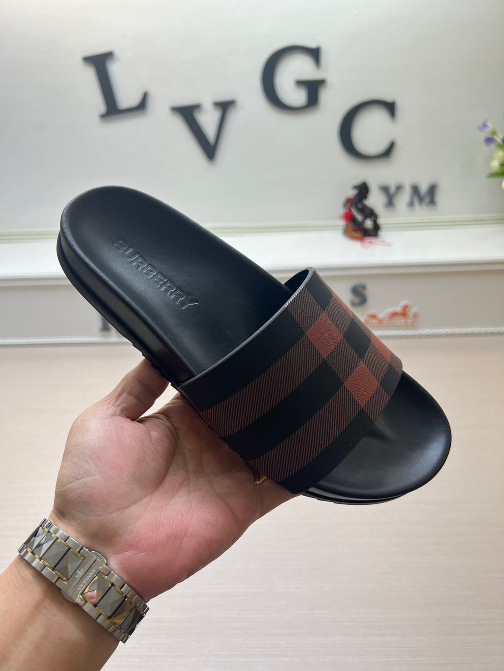 54R119Z Popular slippers