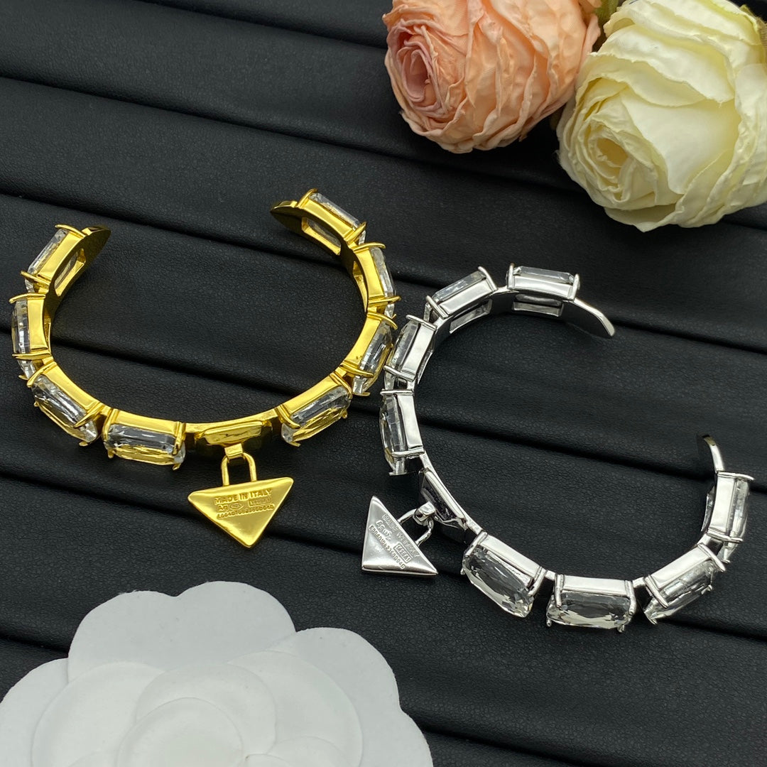 15QP67K  Popular  Bracelets