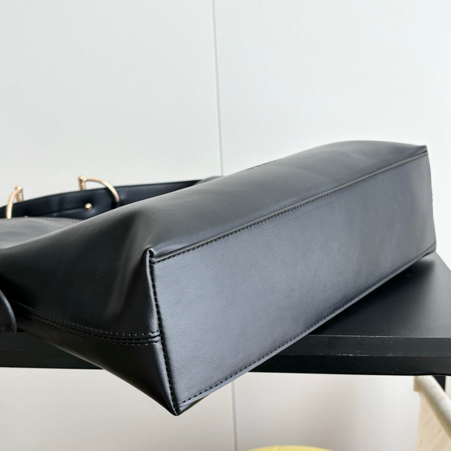 136PC56B Popular leather bag