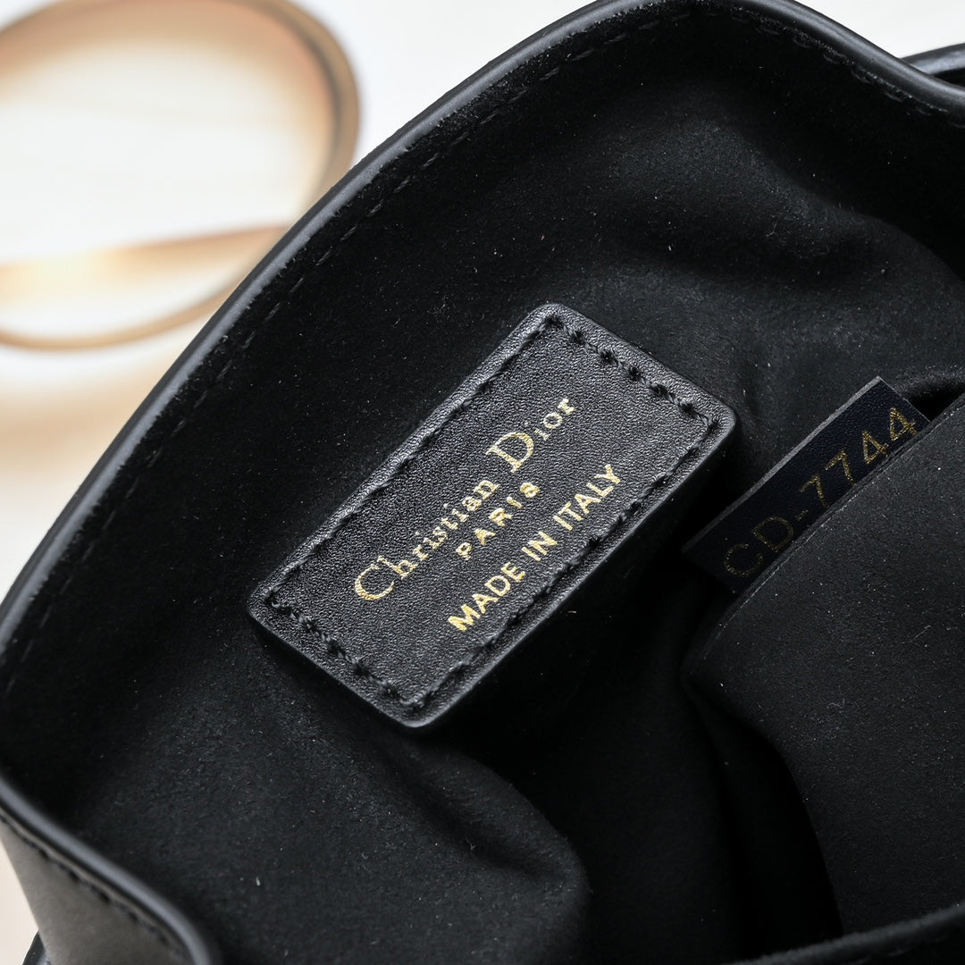 2XD370B Popular    leather bag 