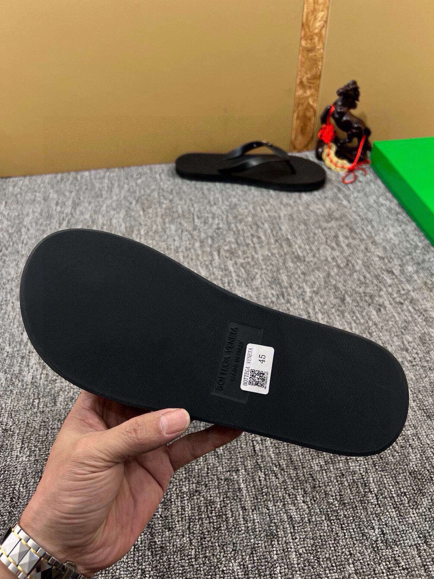 535ZA293Z Popular Slippers