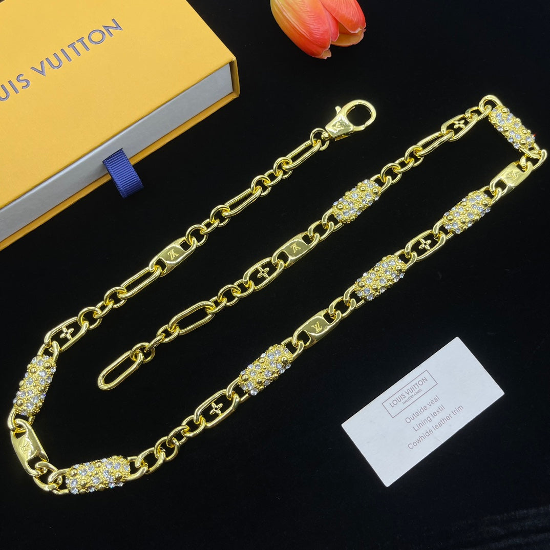 15QE127X Popular Necklace