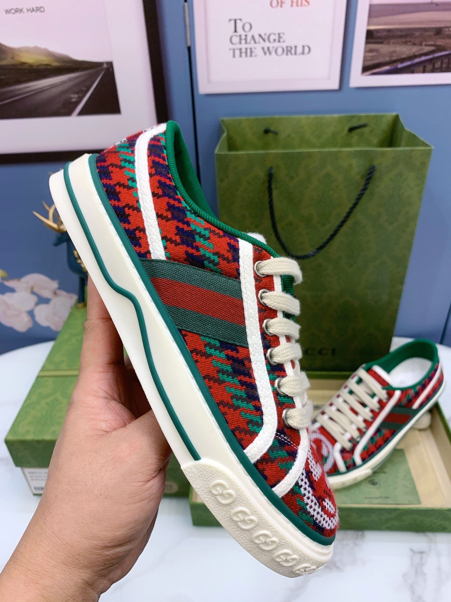 2YB51Z Popular shoes