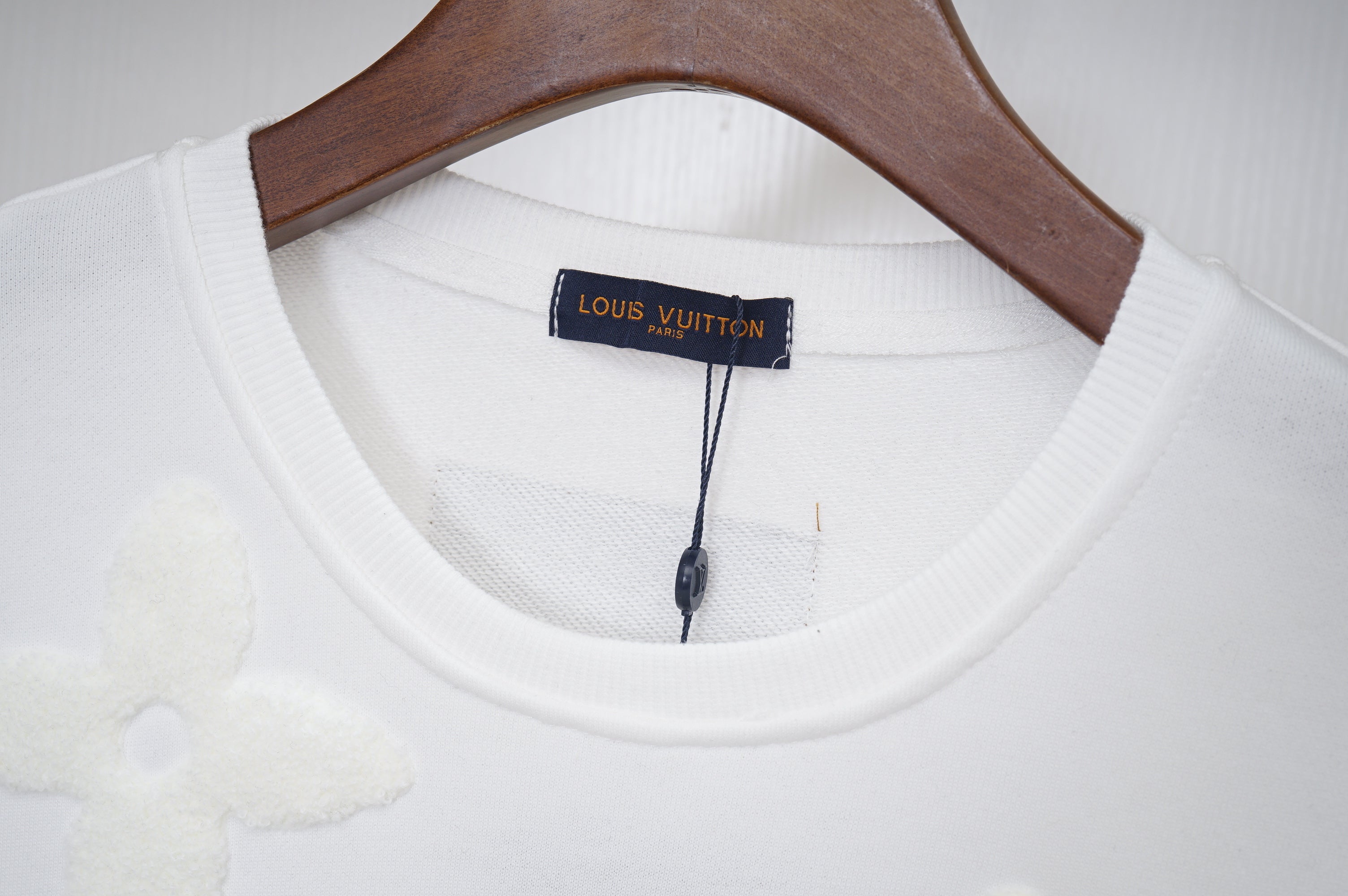 185ZE148U Popular Sweaters