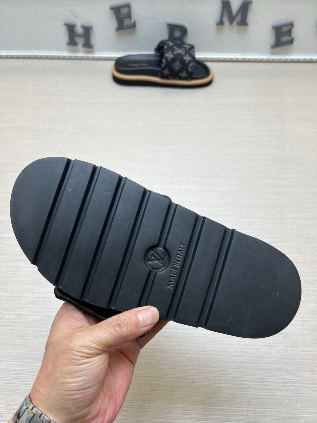 5QE8Z Popular Slippers