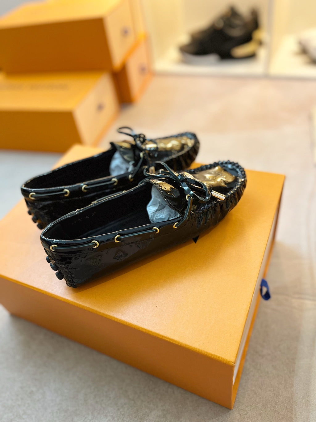 295QE99Z Popular high-quality leather shoes