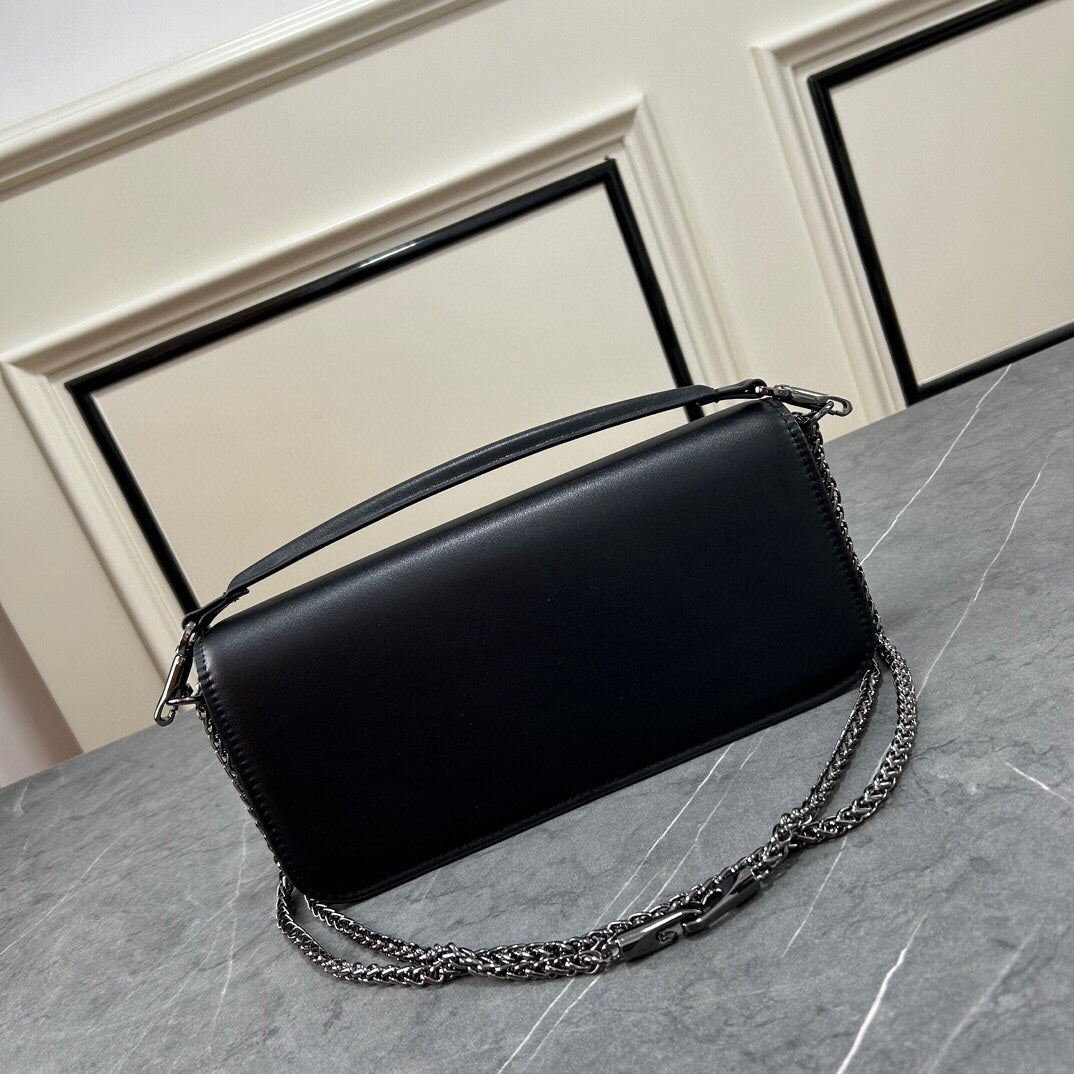 155NVL5B Popular leather bag