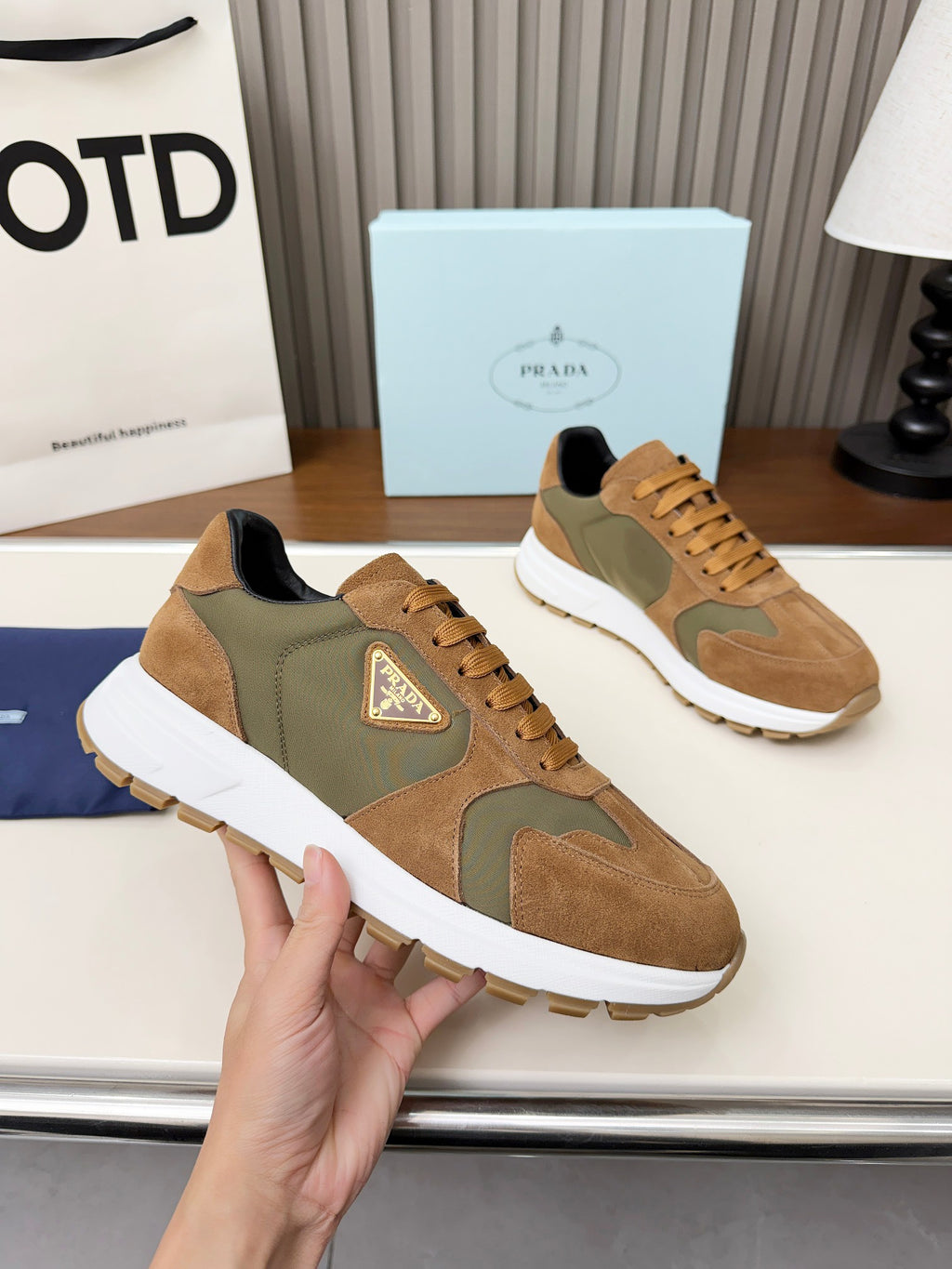 Z2P36P61 Popular high-quality leather Shoes