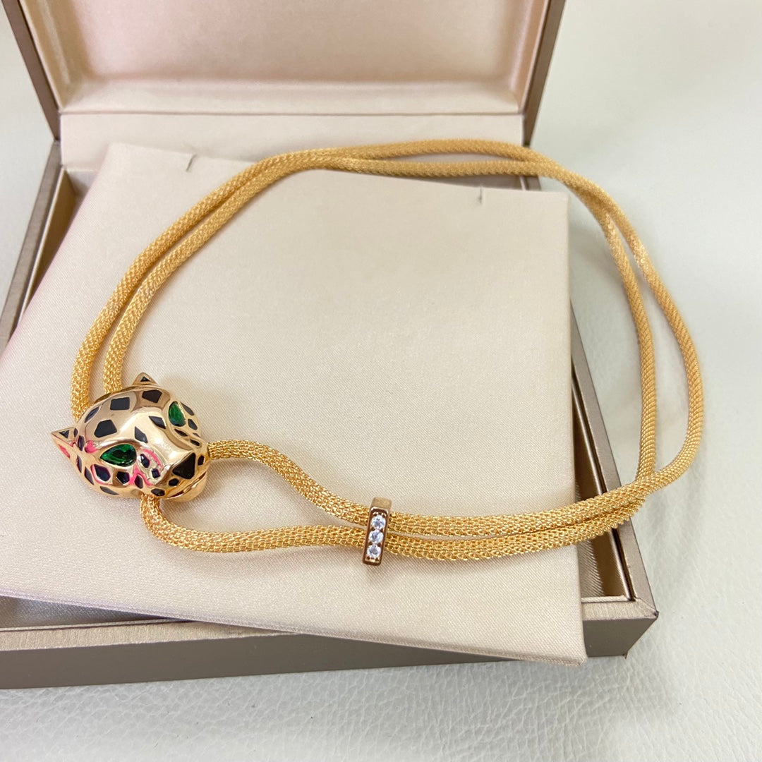 556NK23X Popular  Necklaces