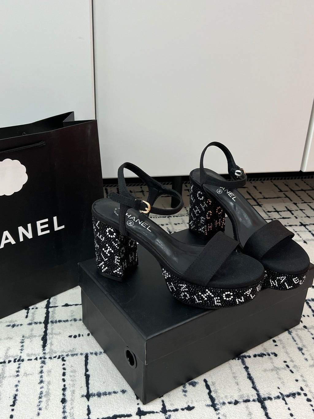 14C41Z Popular High heels