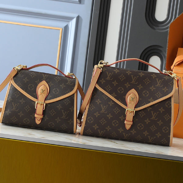 136PE76B Popular leather bag