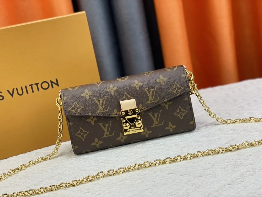 1XE32B Popular  leather bag 