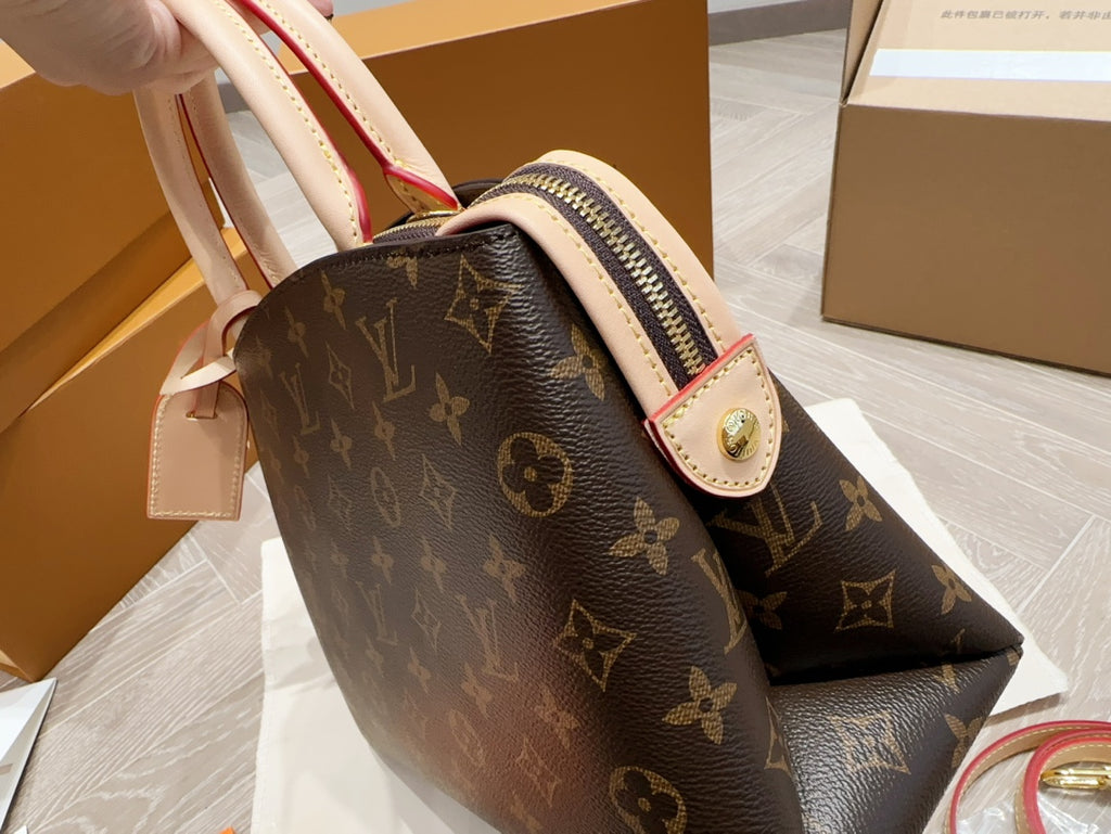 6XE196B Popular leather bag 