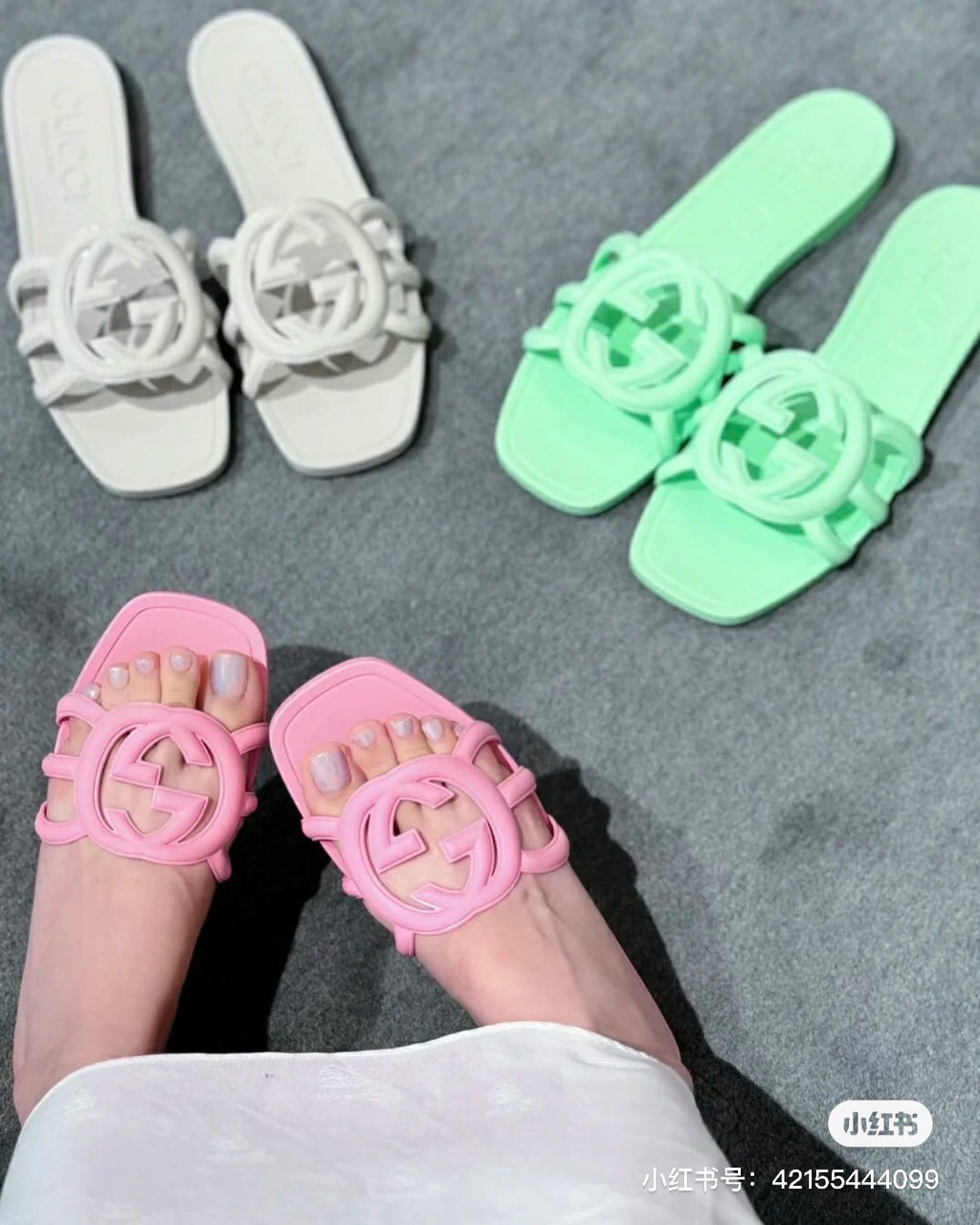 14B172Z Popular Slippers