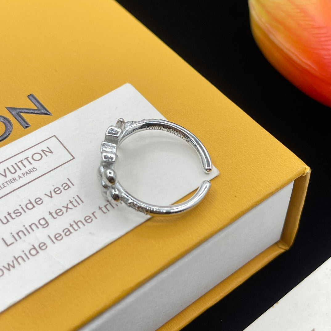 14E981J  Popular   Rings