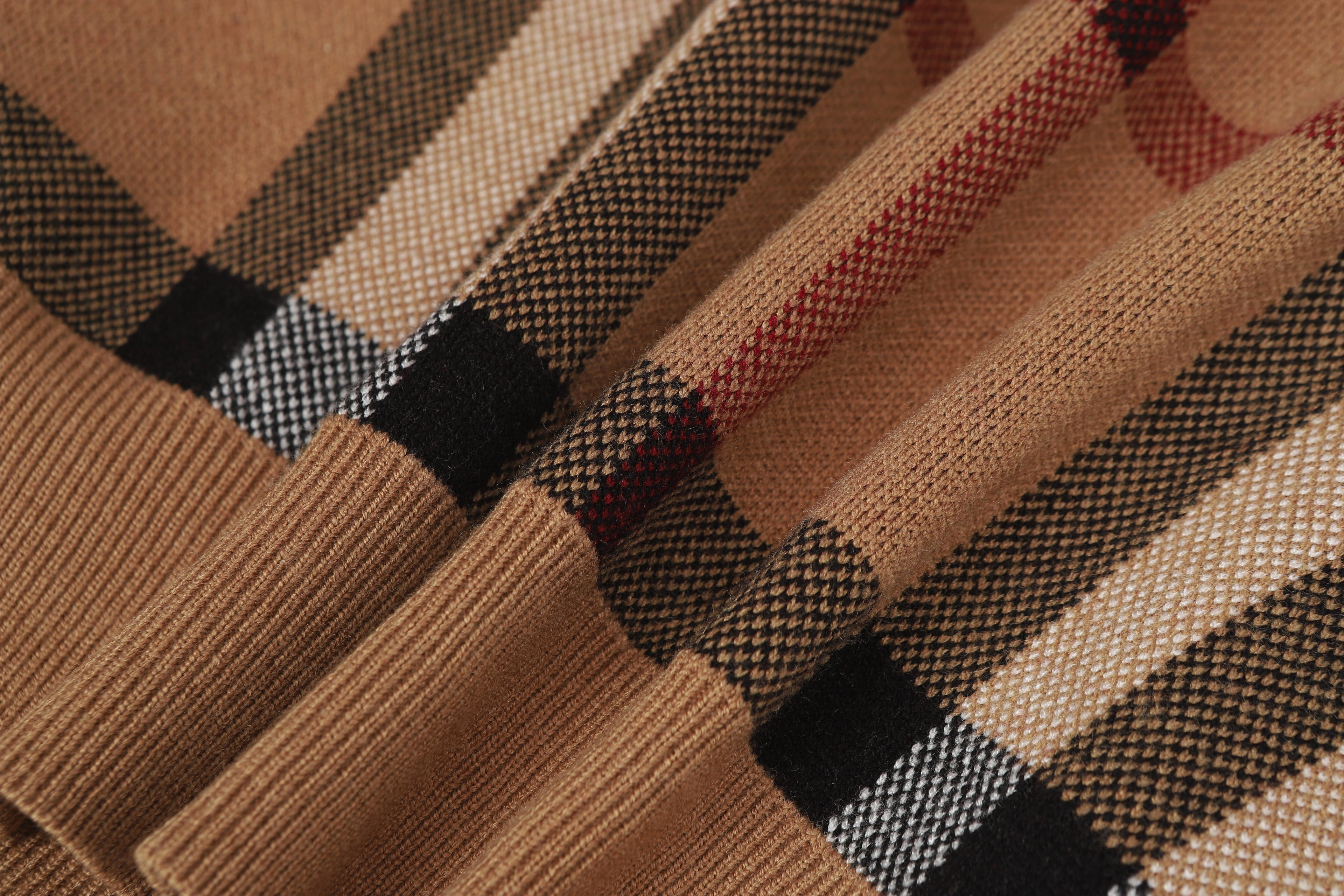 105ZR401U Popular Sweaters