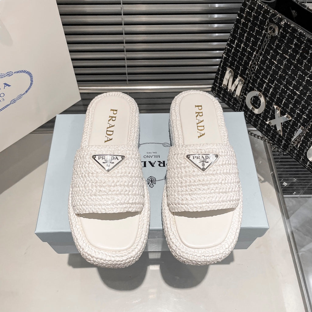 14PD21Z Popular slippers