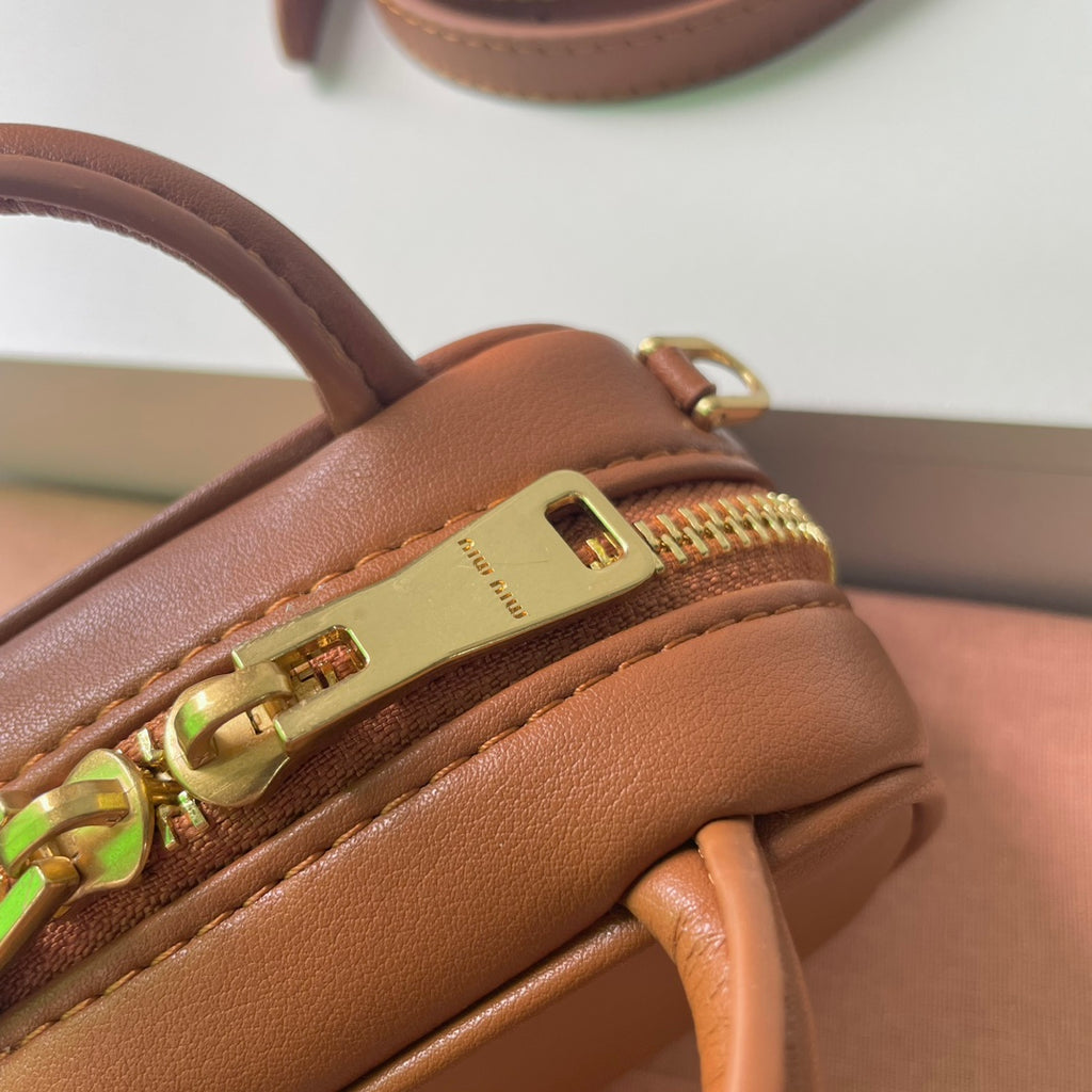 146PA164B Popular leather bags