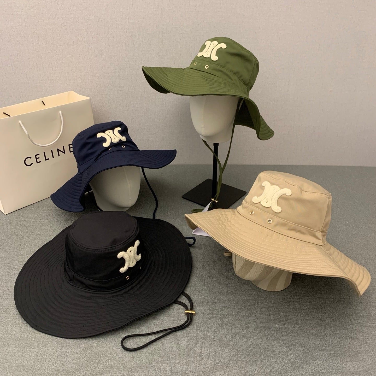 145ZN558M Popular hats