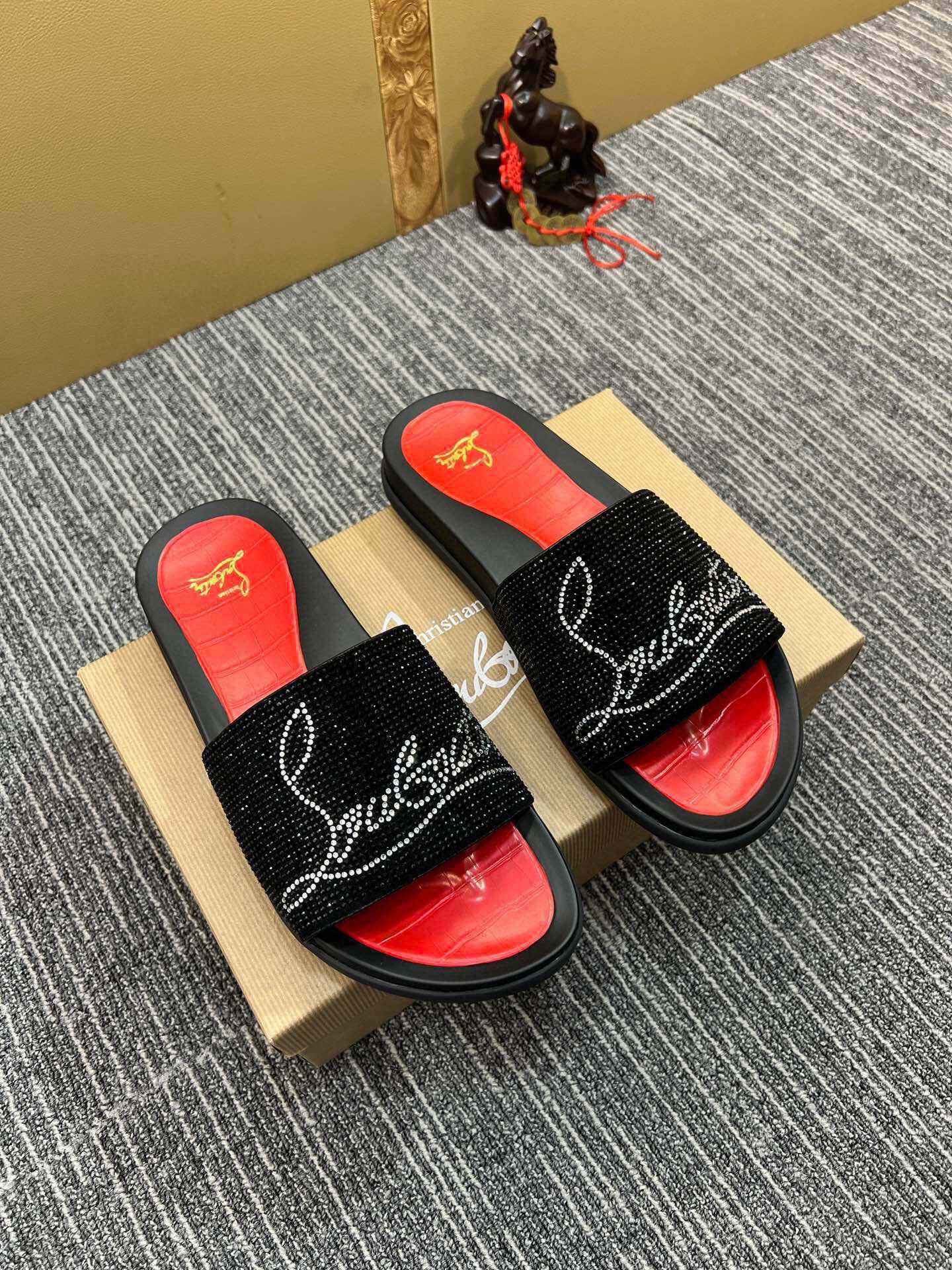54A128Z Popular slippers