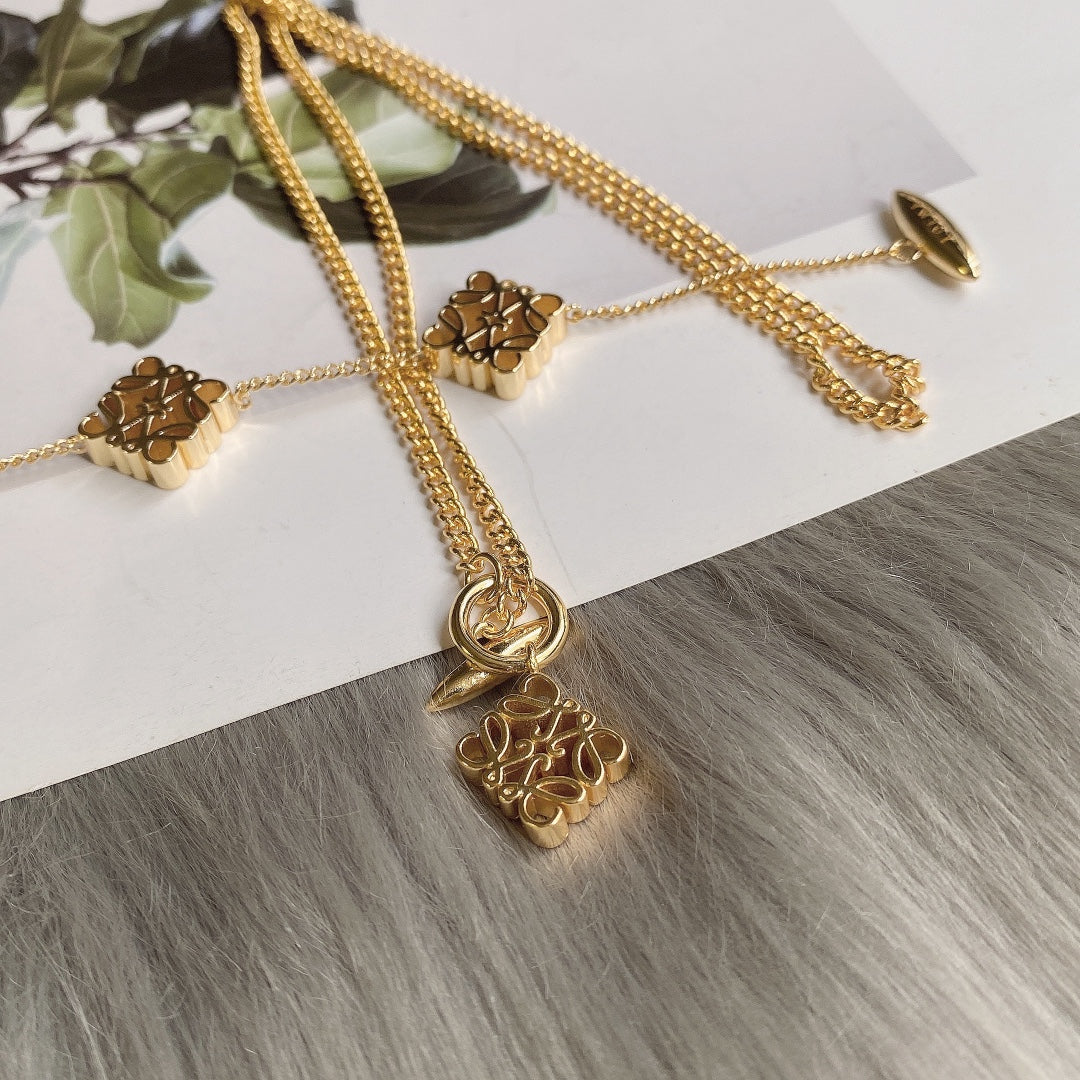 14A602X  Popular    Bracelets  Necklaces