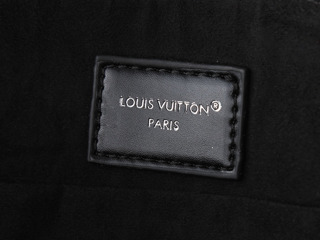 146PE87B Popular leather bag