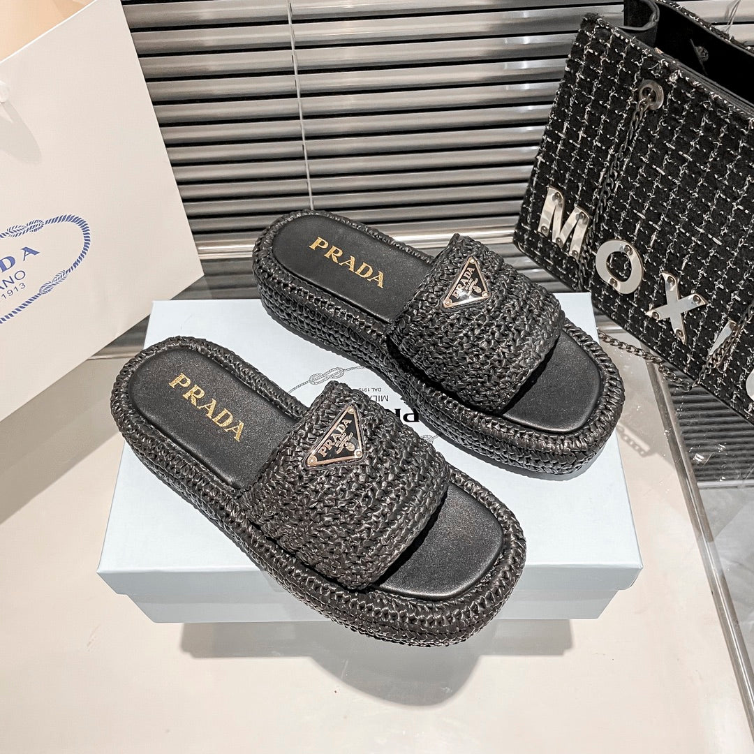 14PD21Z Popular slippers