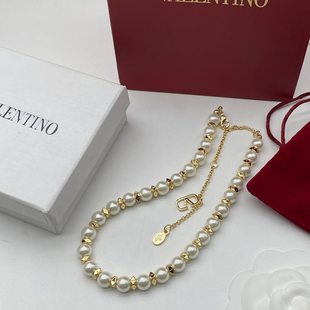 55QVL426X Popular Necklaces