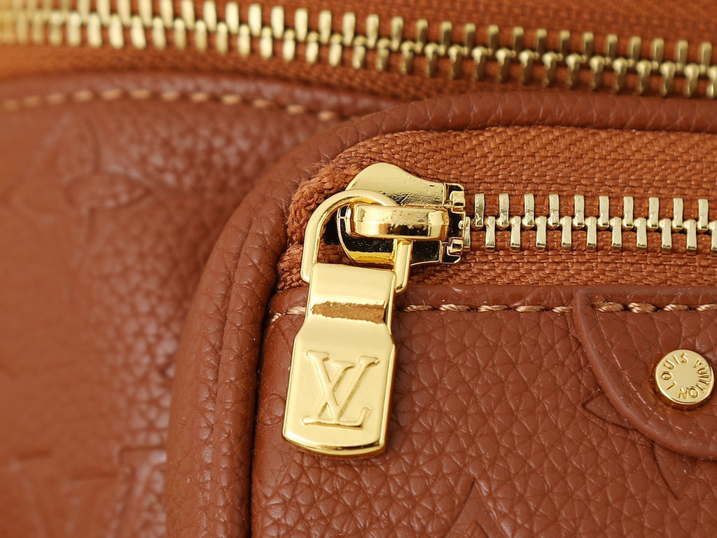146PE72B Popular leather bag