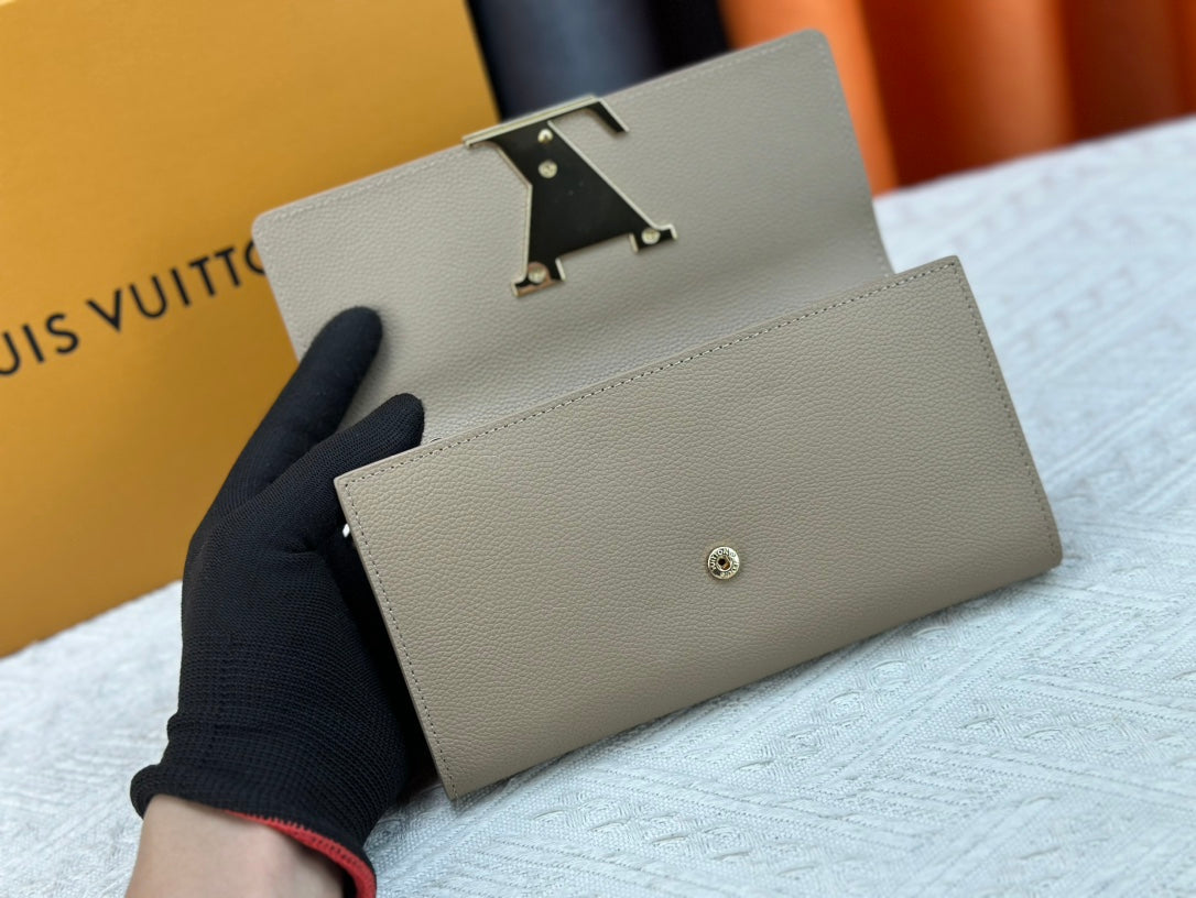 1XE74B Popular   leather wallets with package
