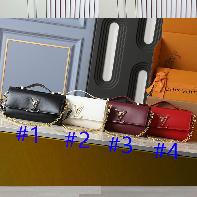 15RE145B Popular leather bag