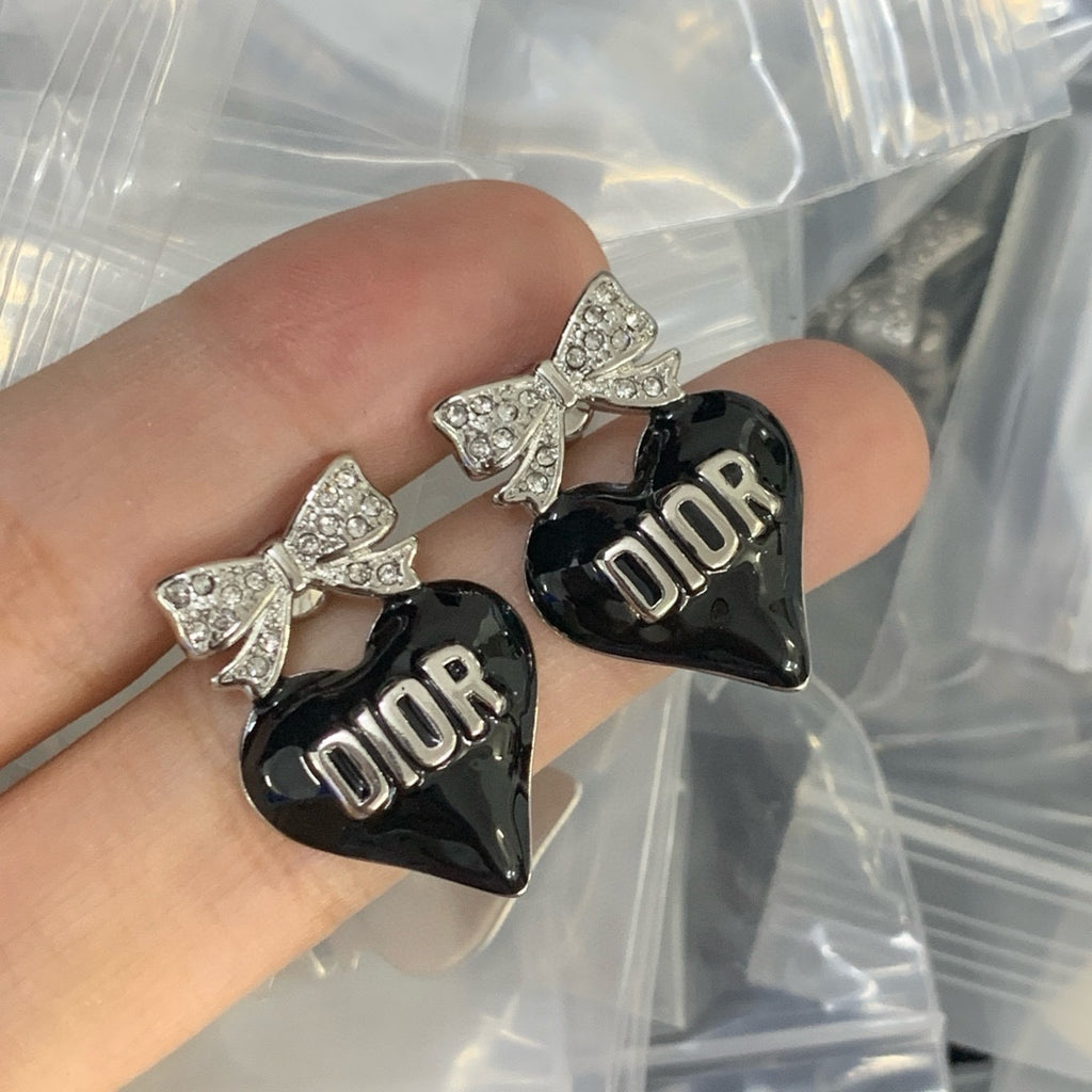 14D777E Popular  Earrings