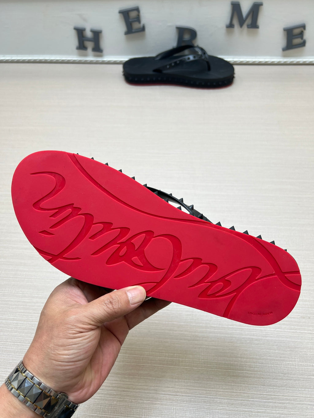 54A106Z Popular slippers