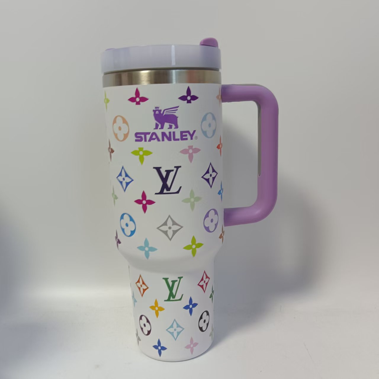 156NE17A Popular Cups