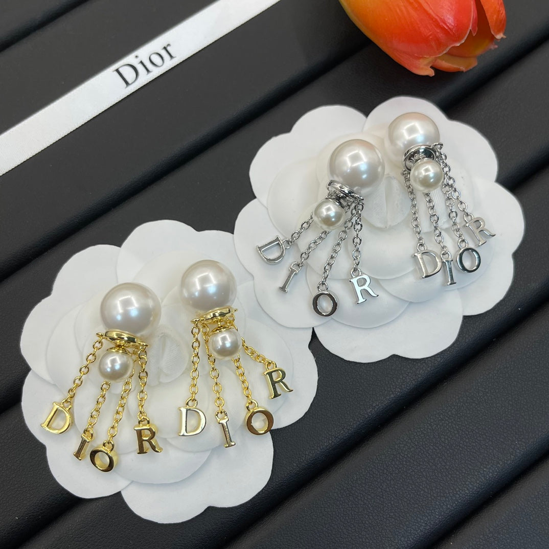 14D675E Popular Earrings