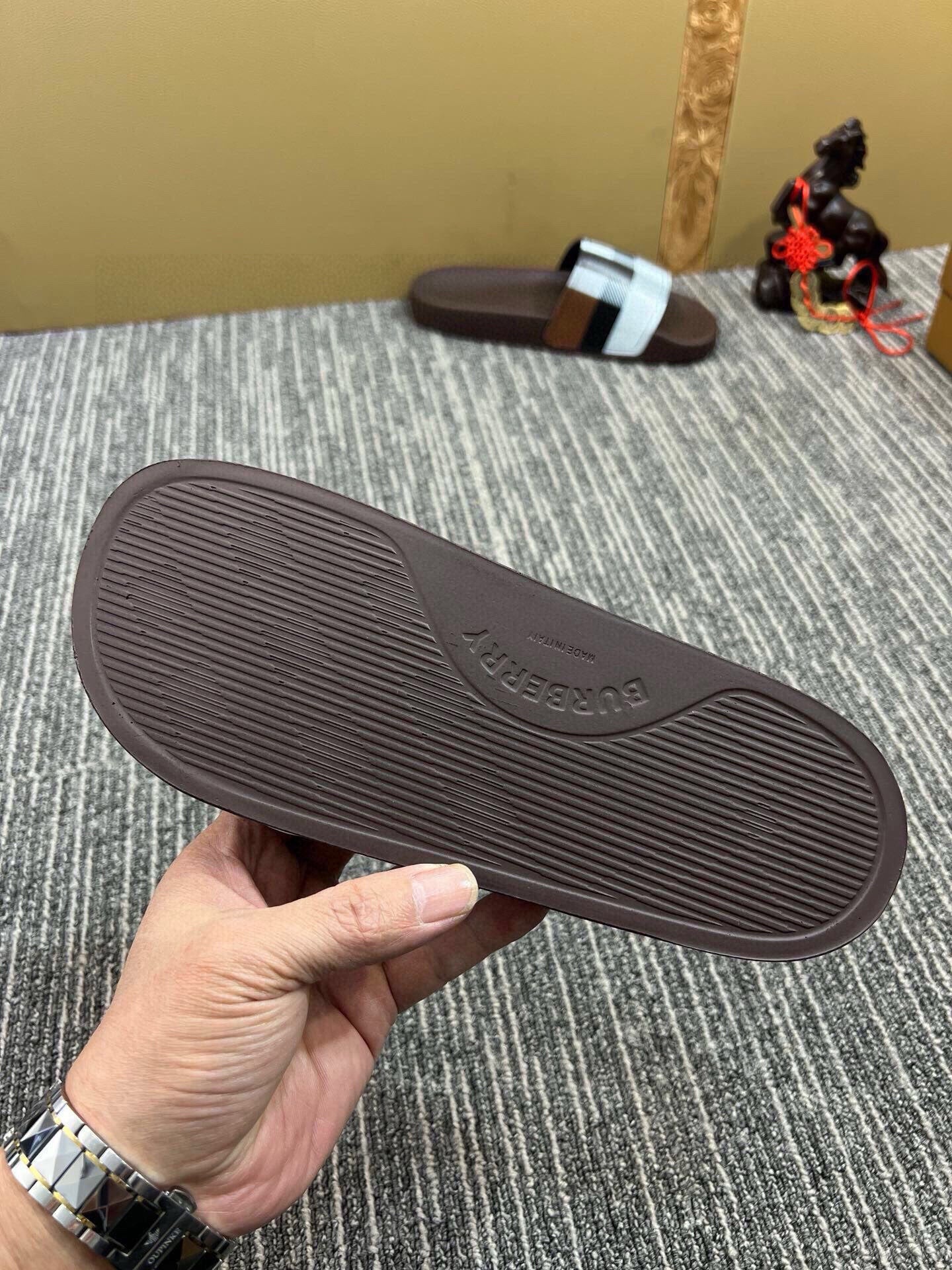 535ZR260Z Popular Slippers