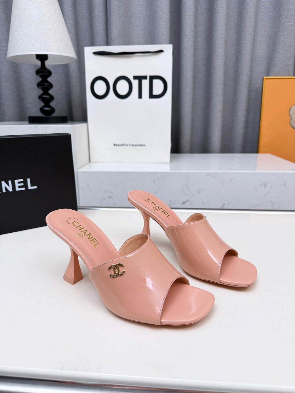 Z2X66C47 Popular leather High heels 9CM