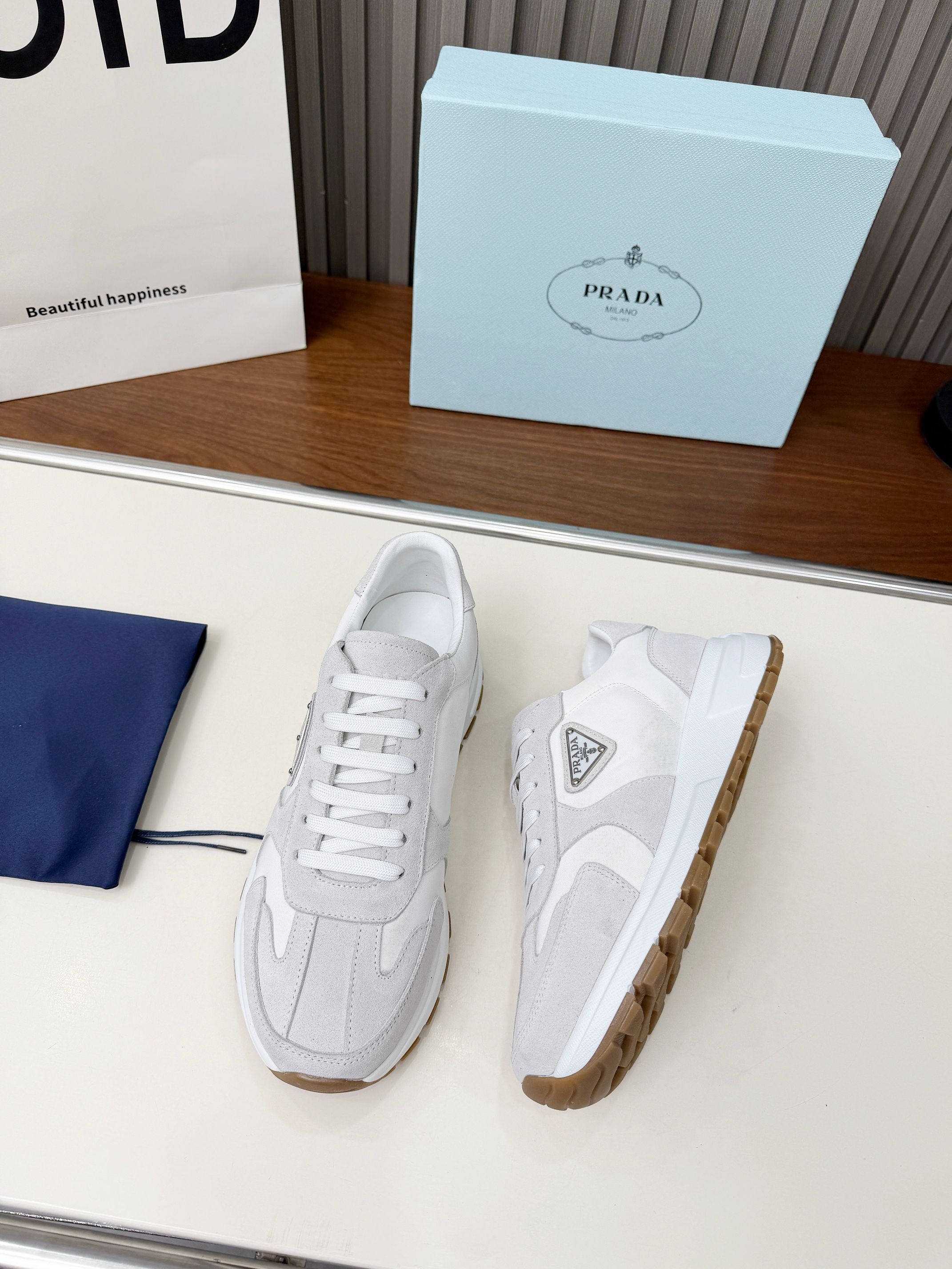Z2P36P62 Popular high-quality leather Shoes