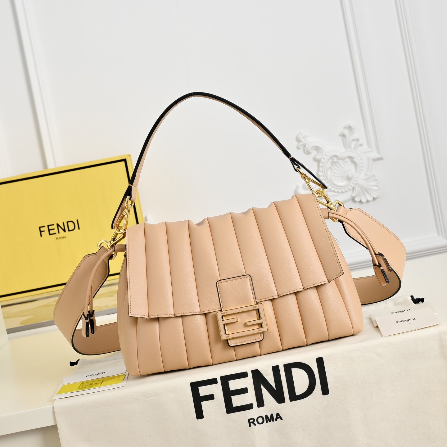 136PF106B Popular leather bag