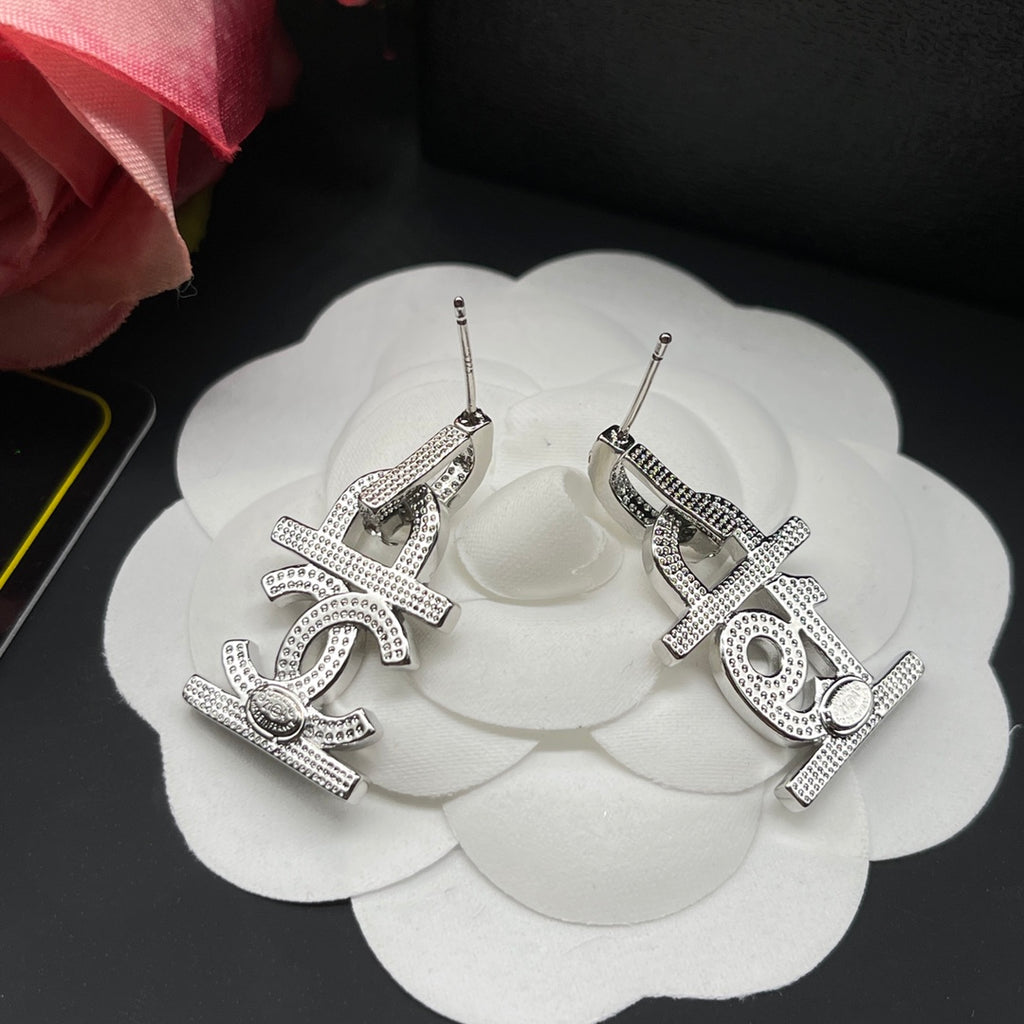 14C898E Popular  Earrings