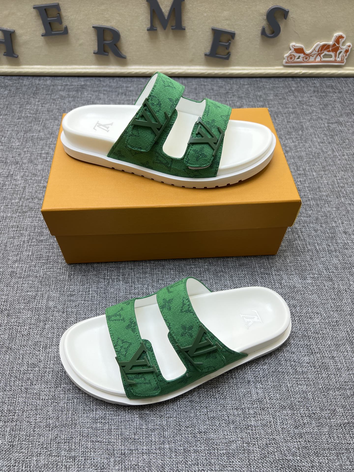 535RE2Z Popular Slippers shoes