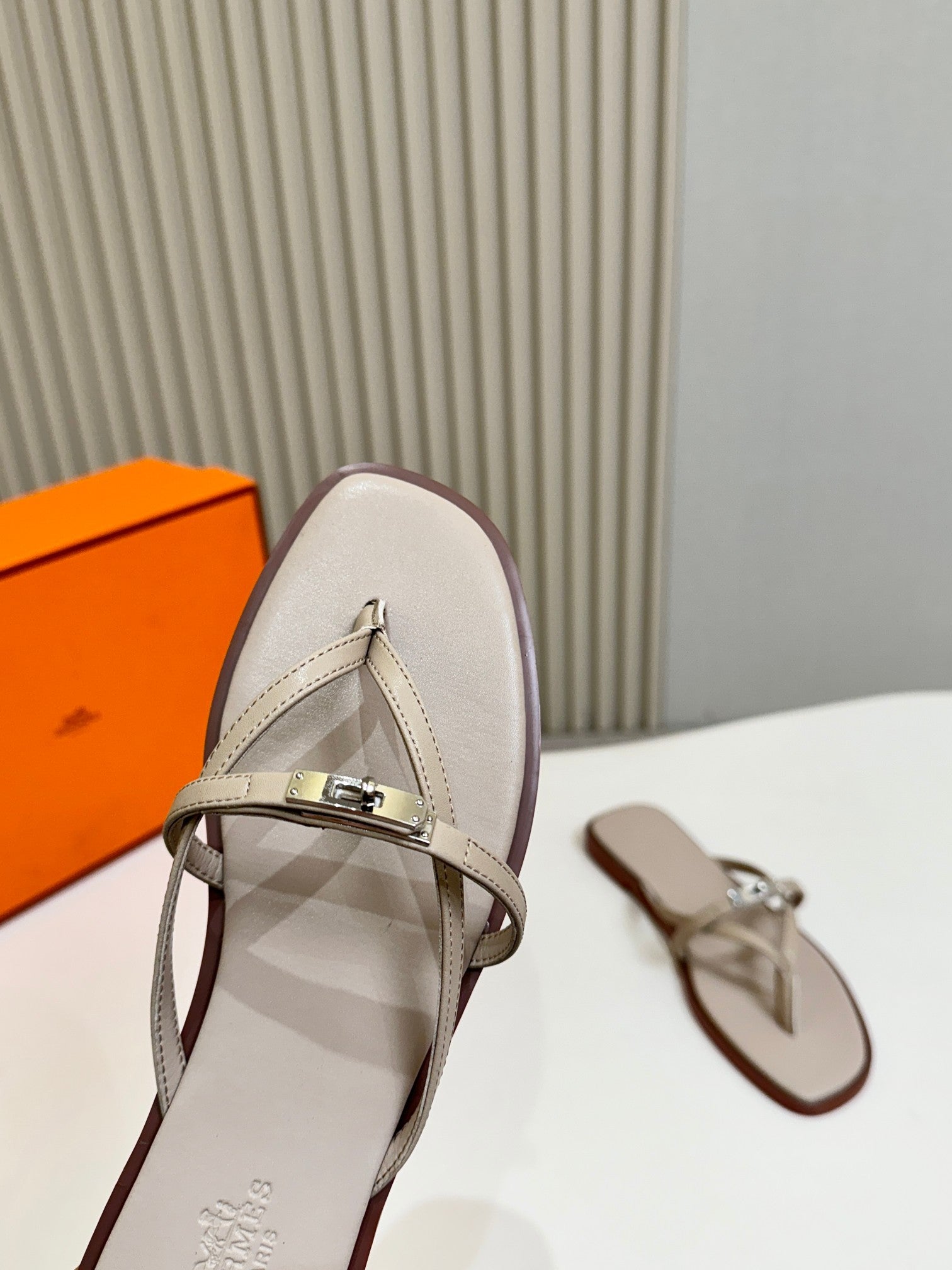 Z2X66H6 Popular high-quality leather Shoes