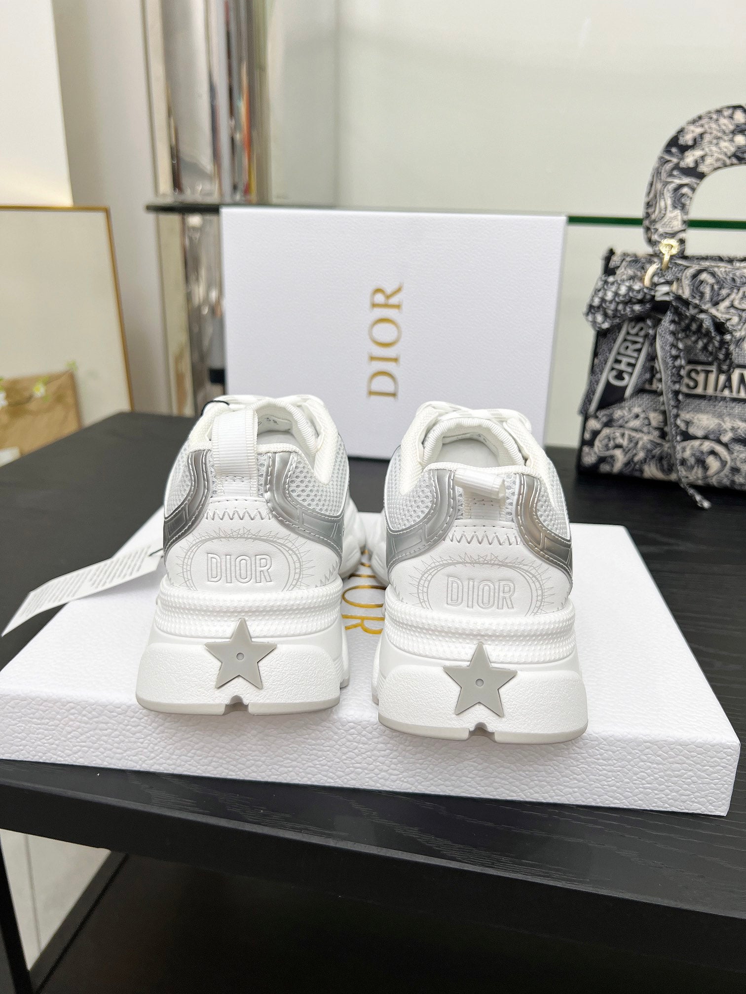 2105QD312Z Popular high-quality Shoes