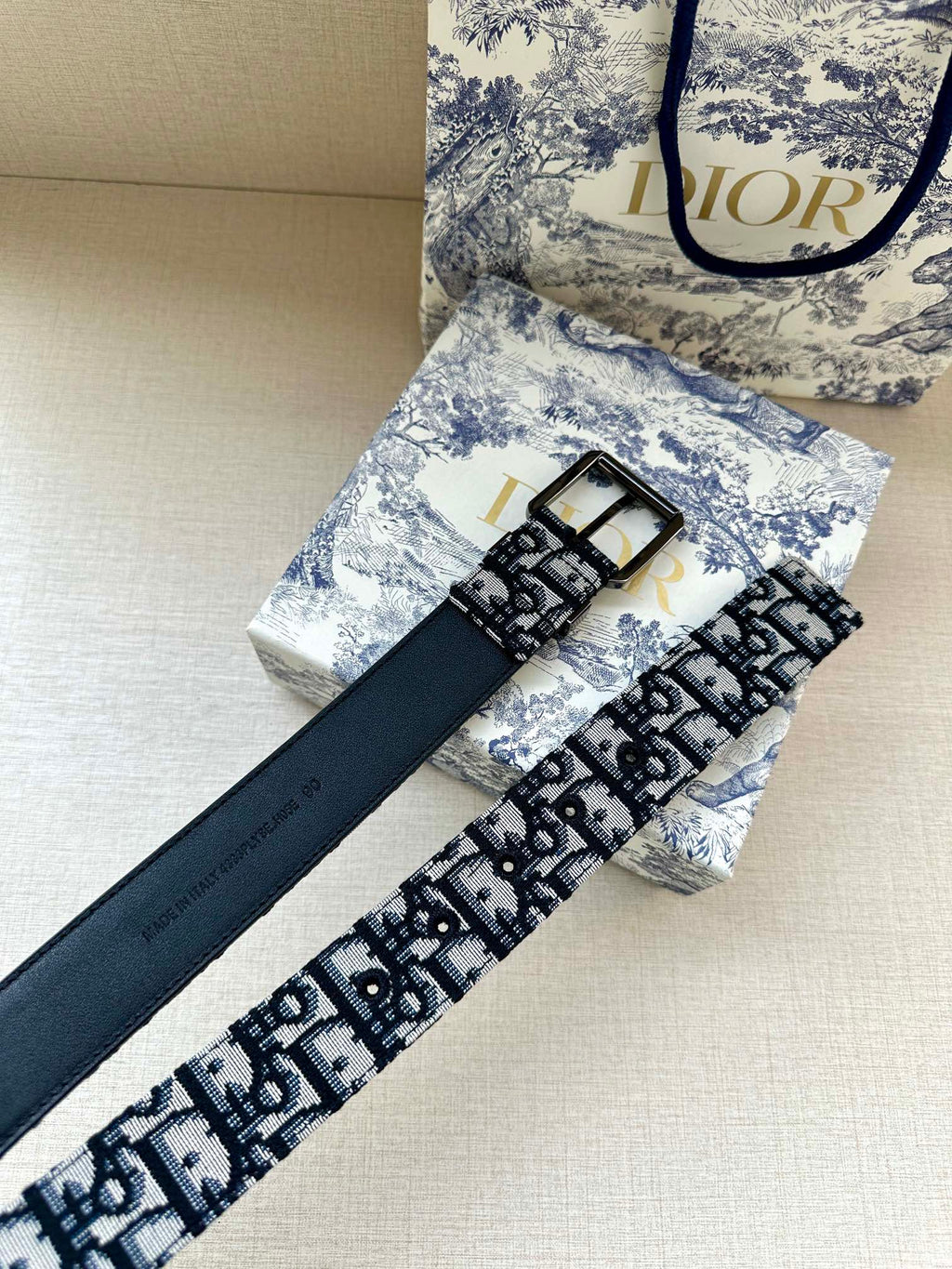 1115QD26P Popular High quality belt With full package