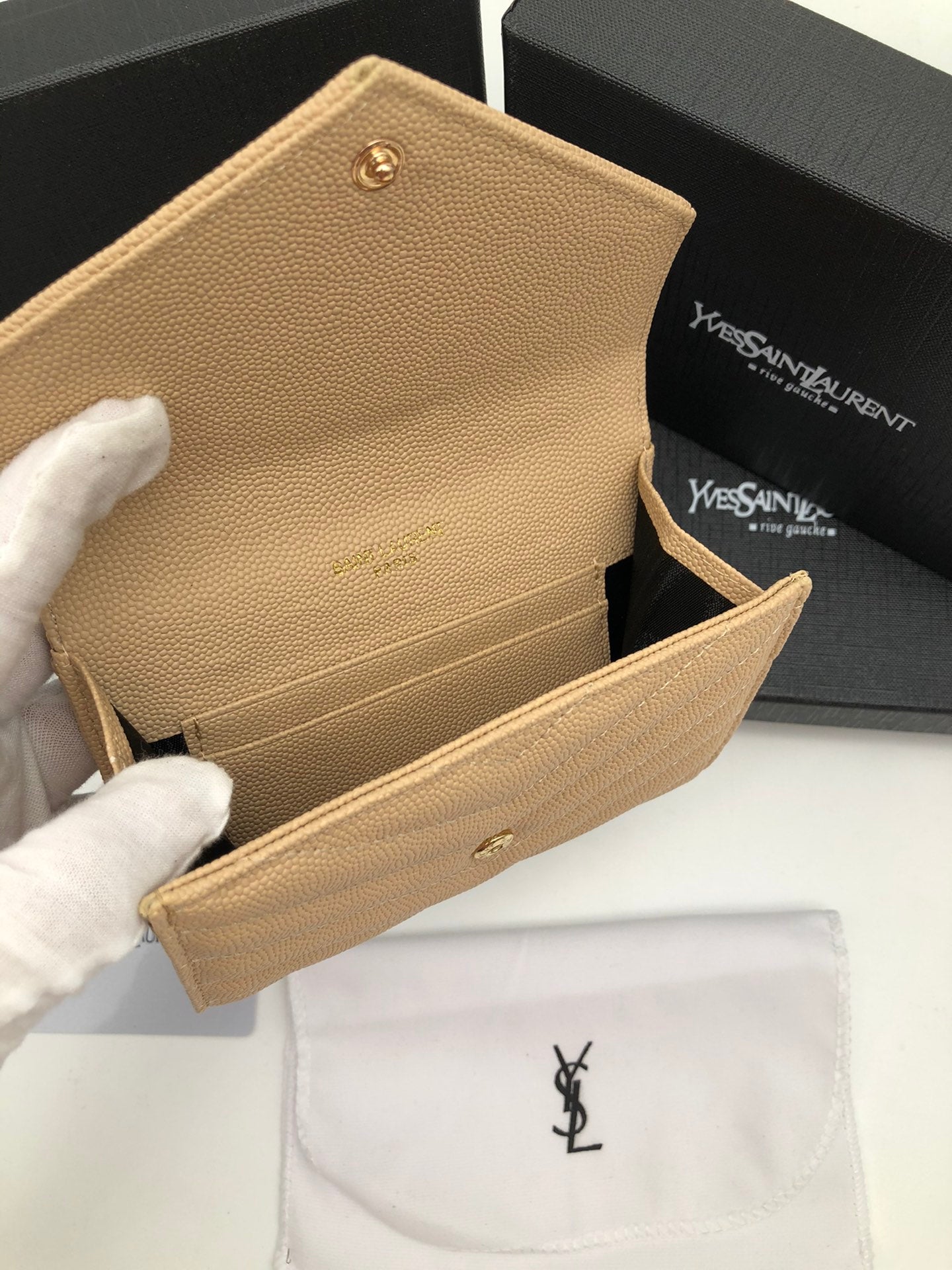 136PSL13B Popular card holder