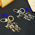 35QE33A Popular bag 's charms accessories