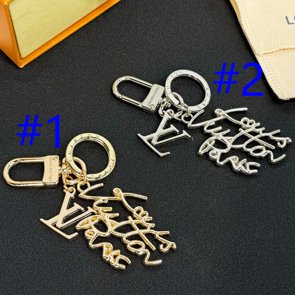 35QE33A Popular bag 's charms accessories